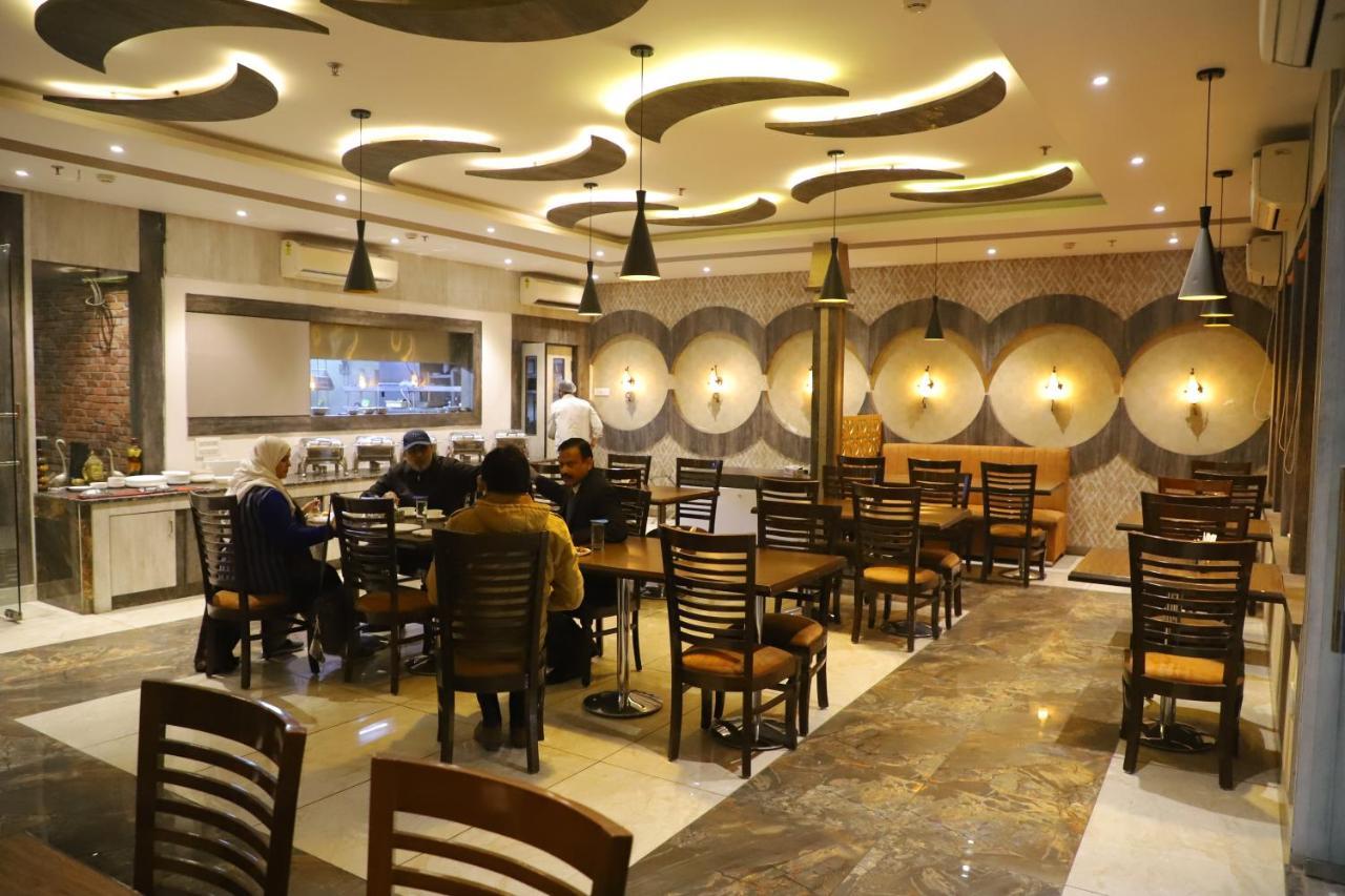 根克斯新月酒店 加济阿巴德 外观 照片